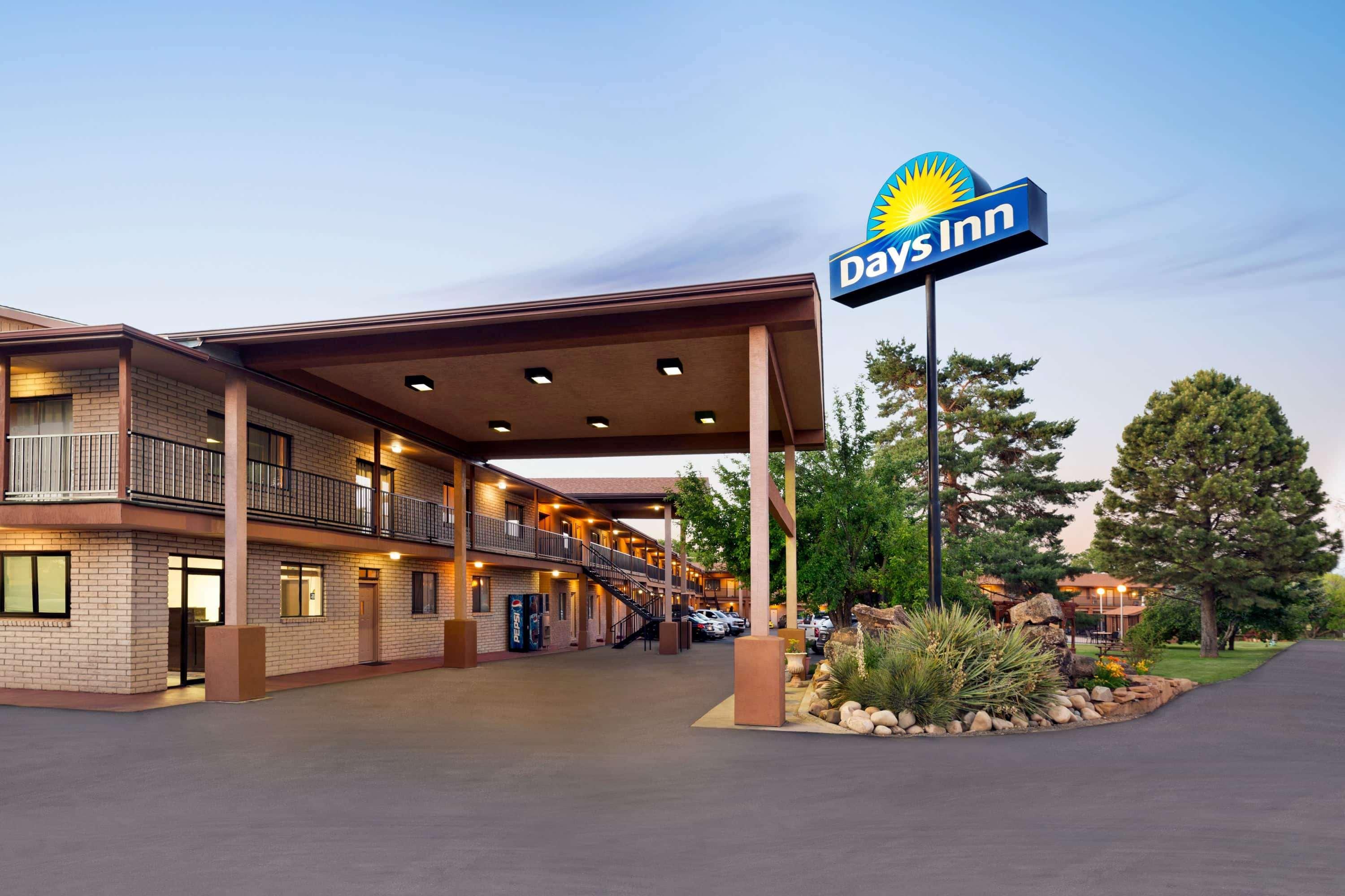 Days Inn By Wyndham Cortez Exterior foto